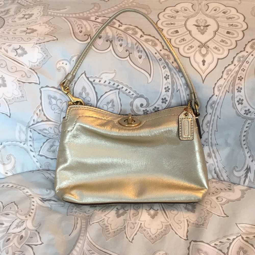 Coach purse.